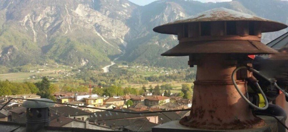Stop alla sirena di mezzogiorno a Levico Terme per solidarietà con i profughi dall'Ucraina